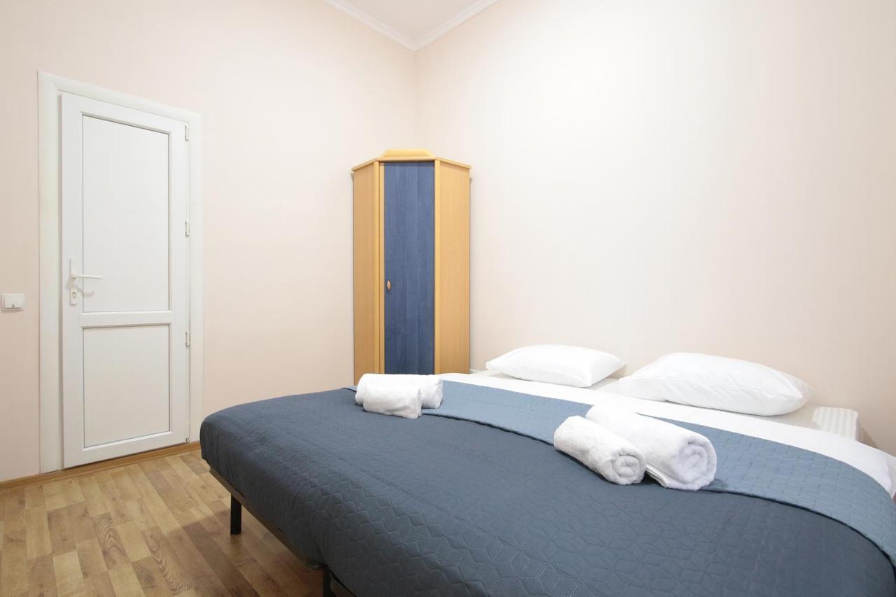 לבוב Deluxe Apartments 1326 מראה חיצוני תמונה