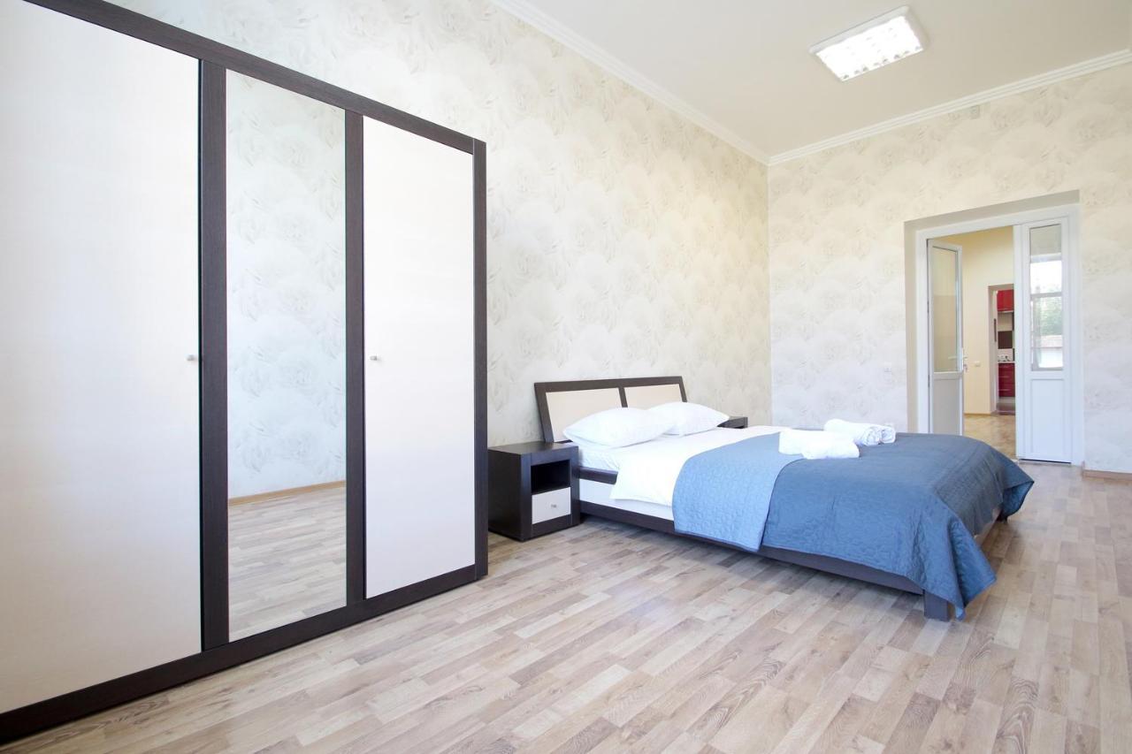 לבוב Deluxe Apartments 1326 מראה חיצוני תמונה